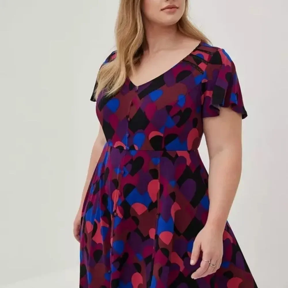 Multi Heart Flutter Mini Dress | Studio Knit V-Neck Size 2 NWOT
